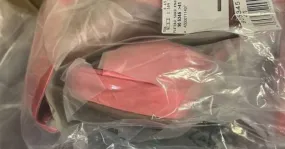 4 € por par en un conjunto de zapatos con una variedad de modelos y tallas, zapatos de mujer, zapatos de hombrePalet de stock re