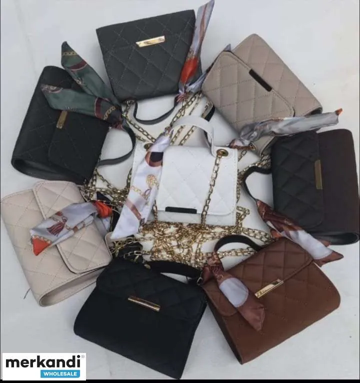 Agregue estilo y valor a su gama con bolsos de mujer de Turquía a la venta al por mayor.