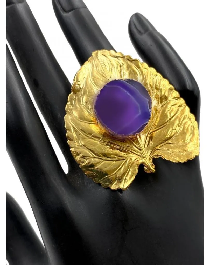 ANILLOS GRANDES PARA BODAS CON HOJAS VISTOSAS Y PIEDRA MORADA