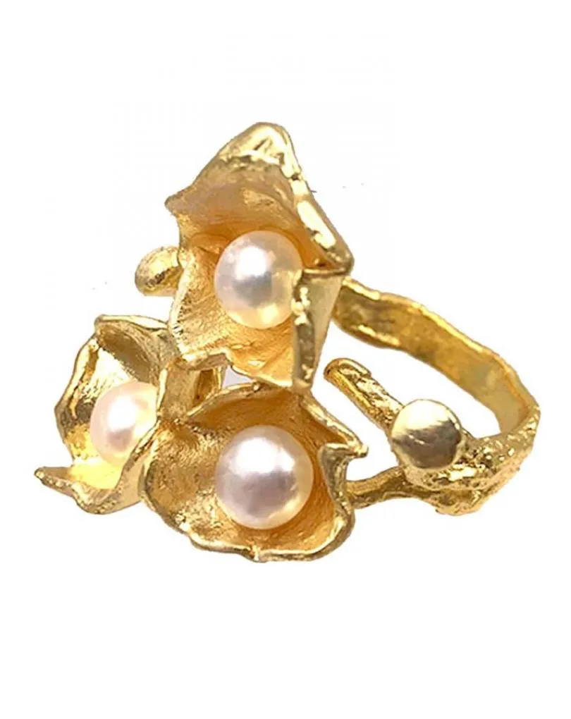 ANILLOS MUJER DORADOS CON PERLAS GRANDES ESPECIAL INVITADA