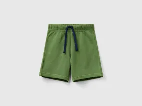 Bermudas de felpa de 100 % algodón orgánico