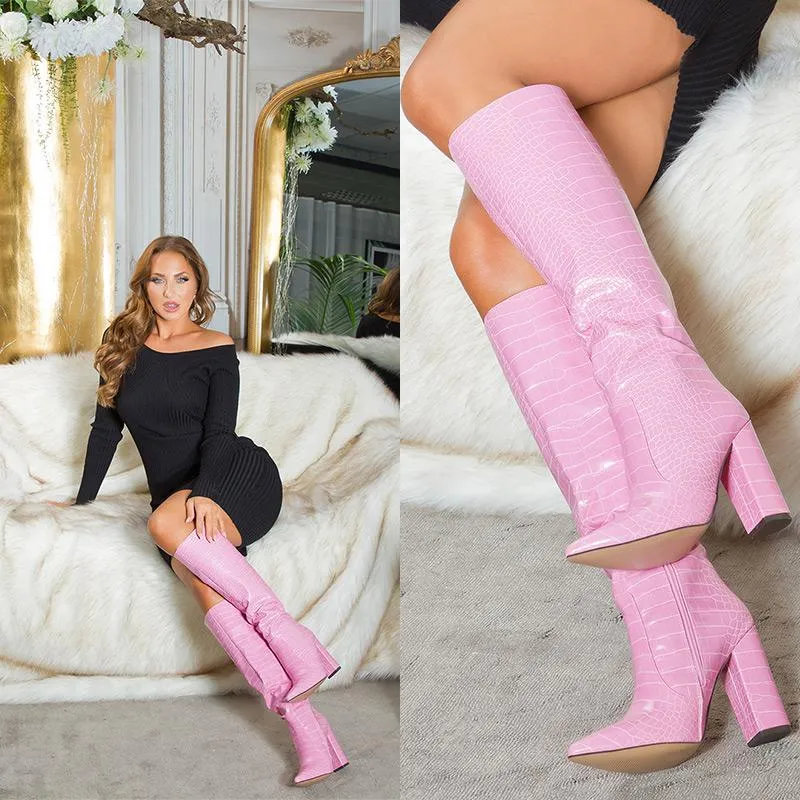 Botas con textura de Cocodrilo rosa