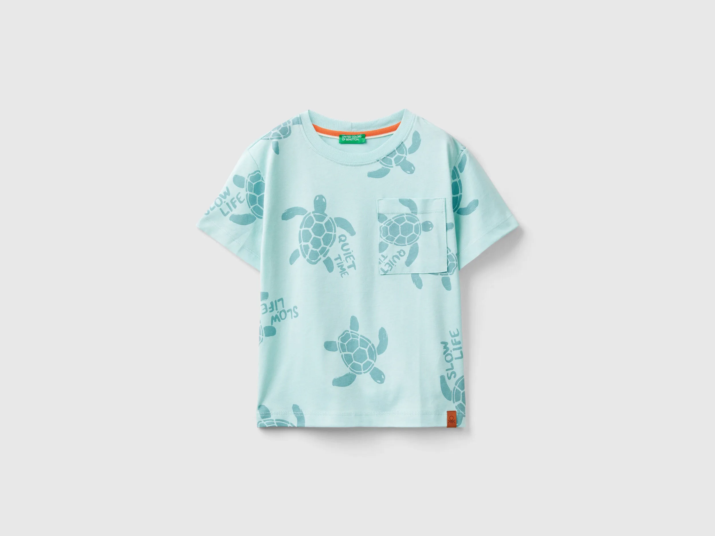 Camiseta con estampado de tortugas