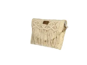 Cartera Palma Natural Tapa Macrame y Flecos Beig