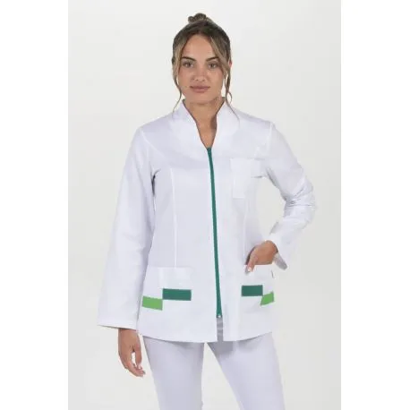 Chaqueta blanca en manga larga con detalles verdes