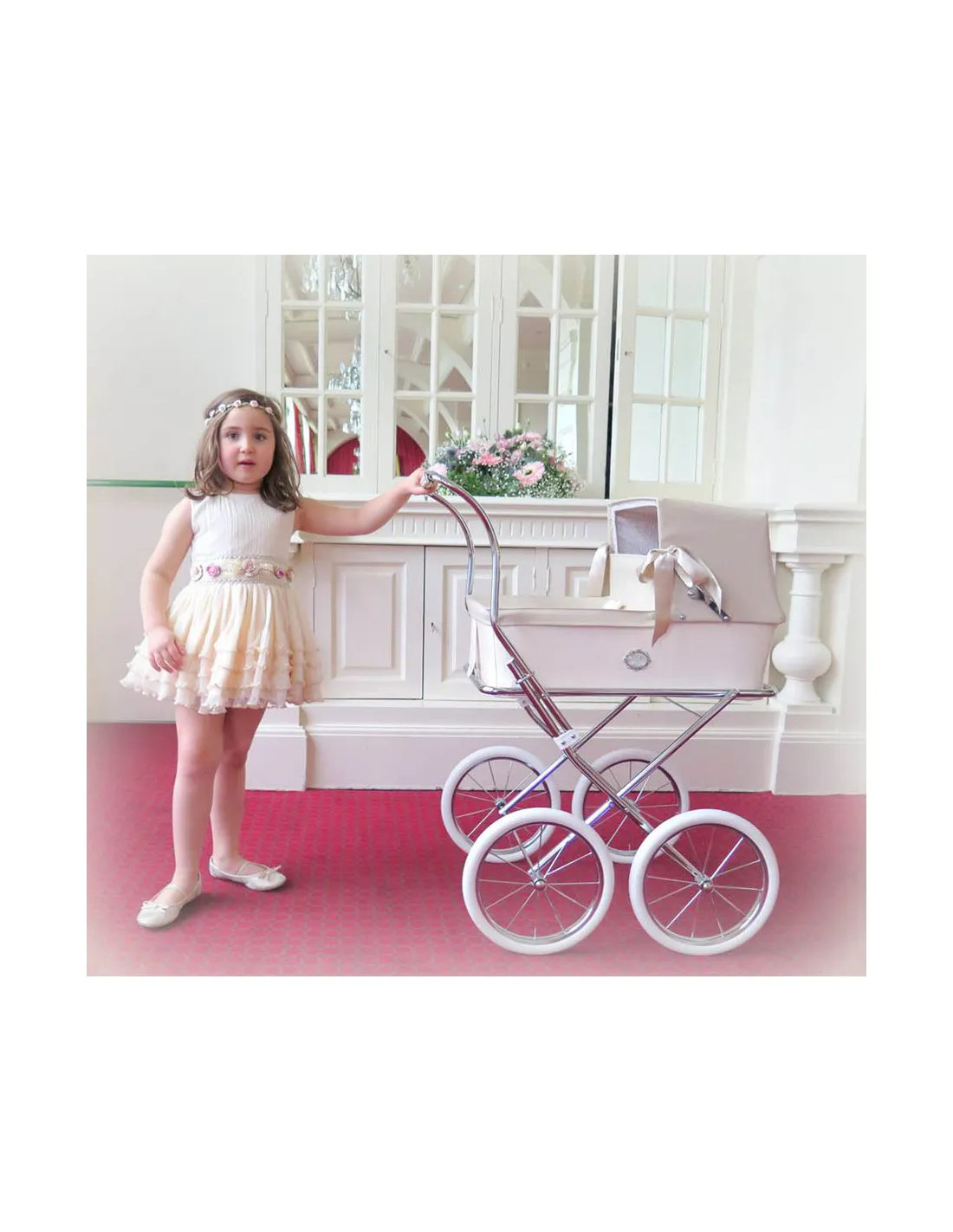 Coche muñecas charol beige Sweet de Bebelux