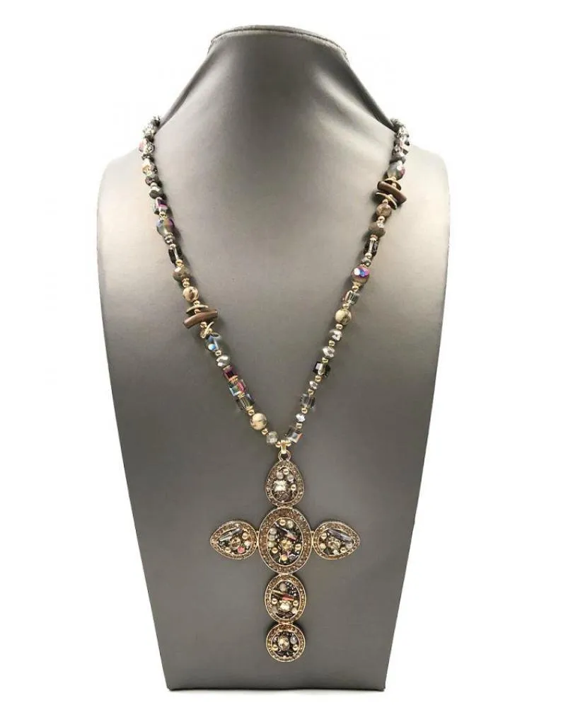 COLLARES LARGOS CON CRUCES GRANDES LOOK ACTUAL