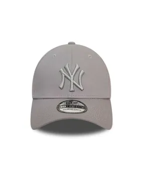 Gorra New Era League Essential 39THIRTY Stretch Fit Hombre Gris