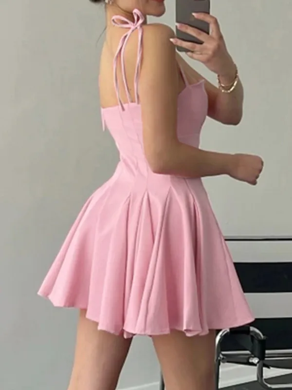 Mini vestidos estilo princesa con tirantes de color liso y cintura alta