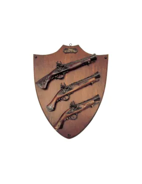 Panoplia 3 pistolas de chispa con tabla (57x47 cm.)