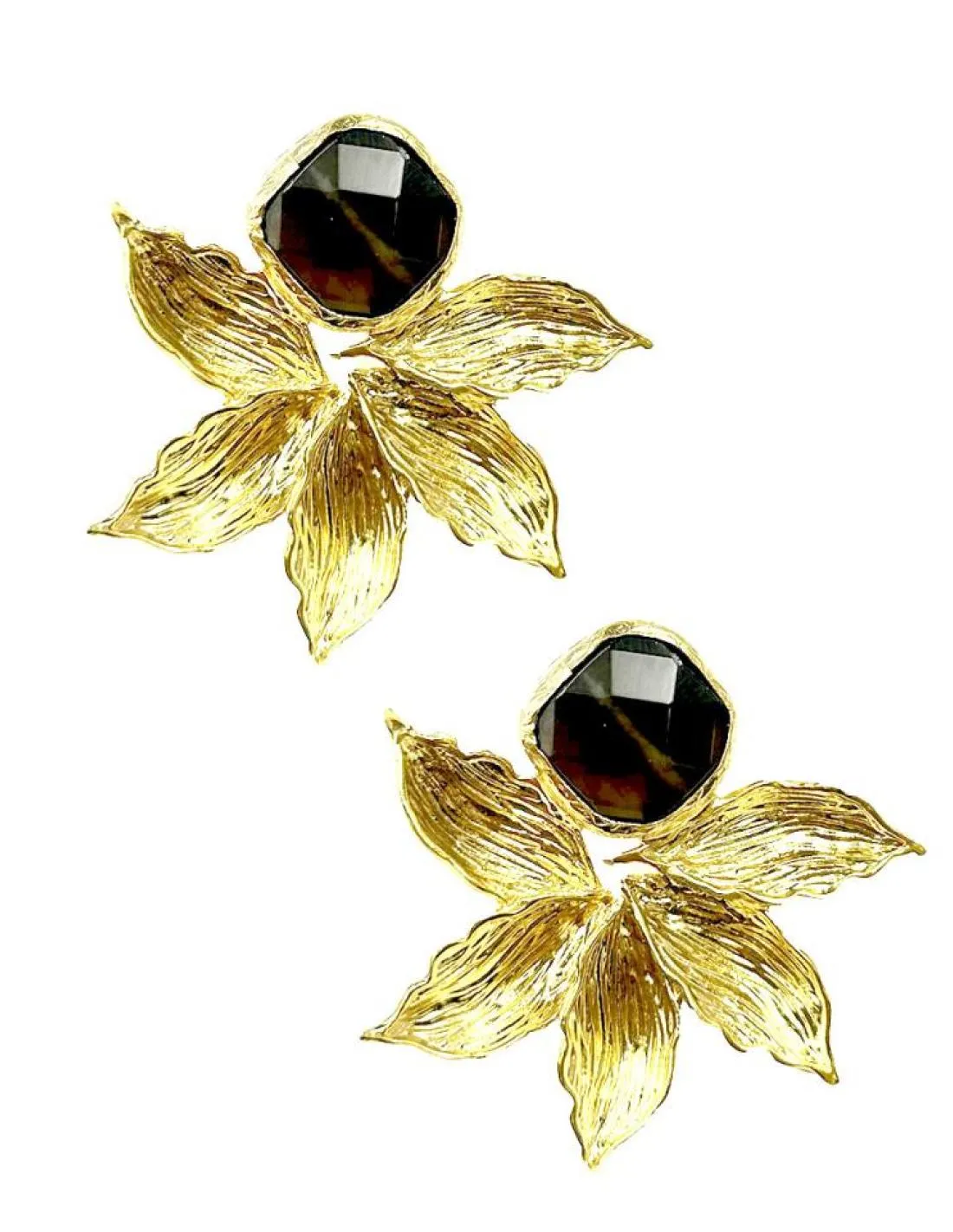 PENDIENTES DORADOS PEQUEÑOS CON PIEDRAS MARRONES PARA BODAS