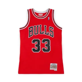 SCOTTIE PIPPEN CHICAGO BULLS RED HARDWOOD CLASSIC