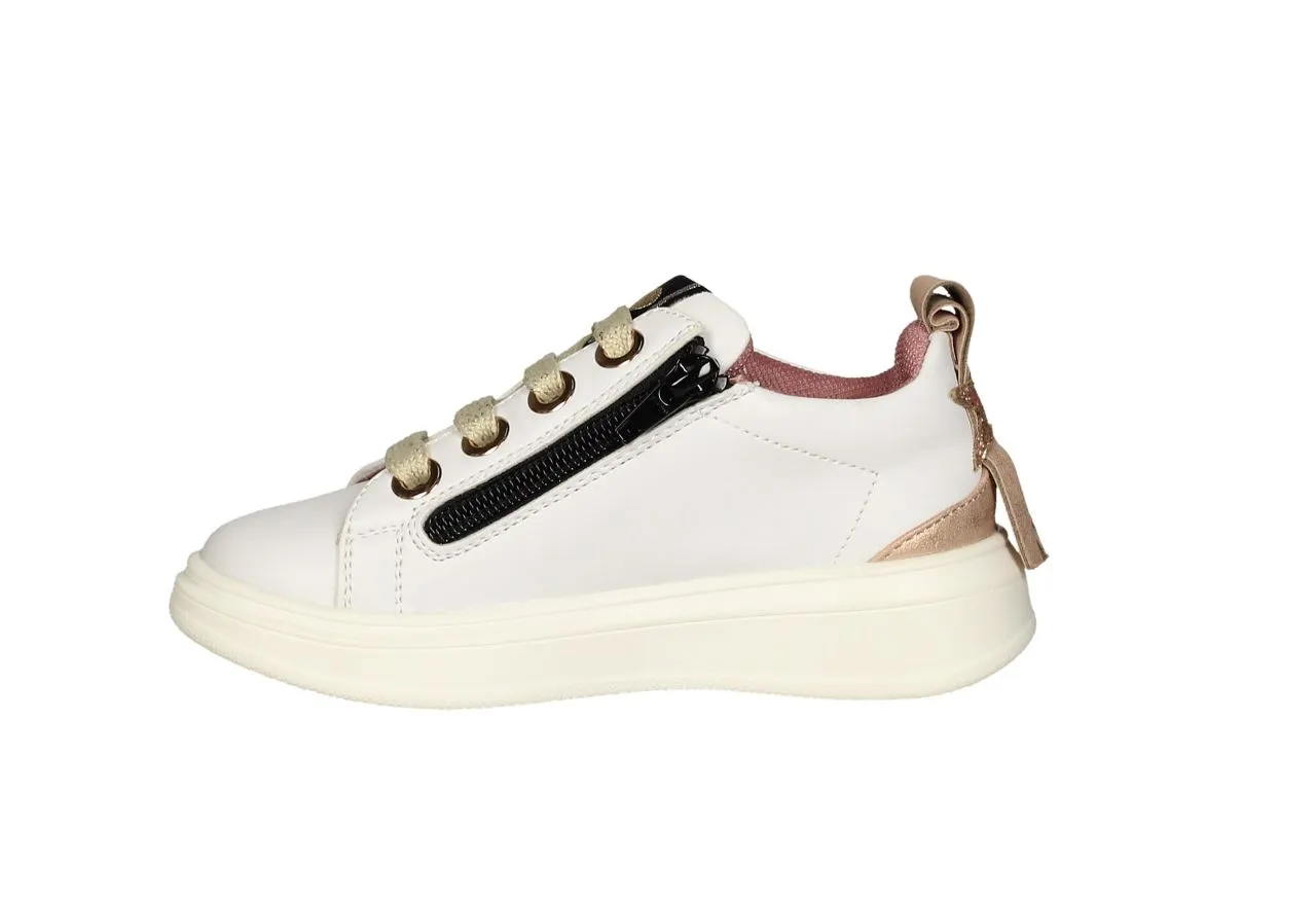 Sneaker Blanco Lateral Tachas Talon Estrella Nude Glitter Flecos