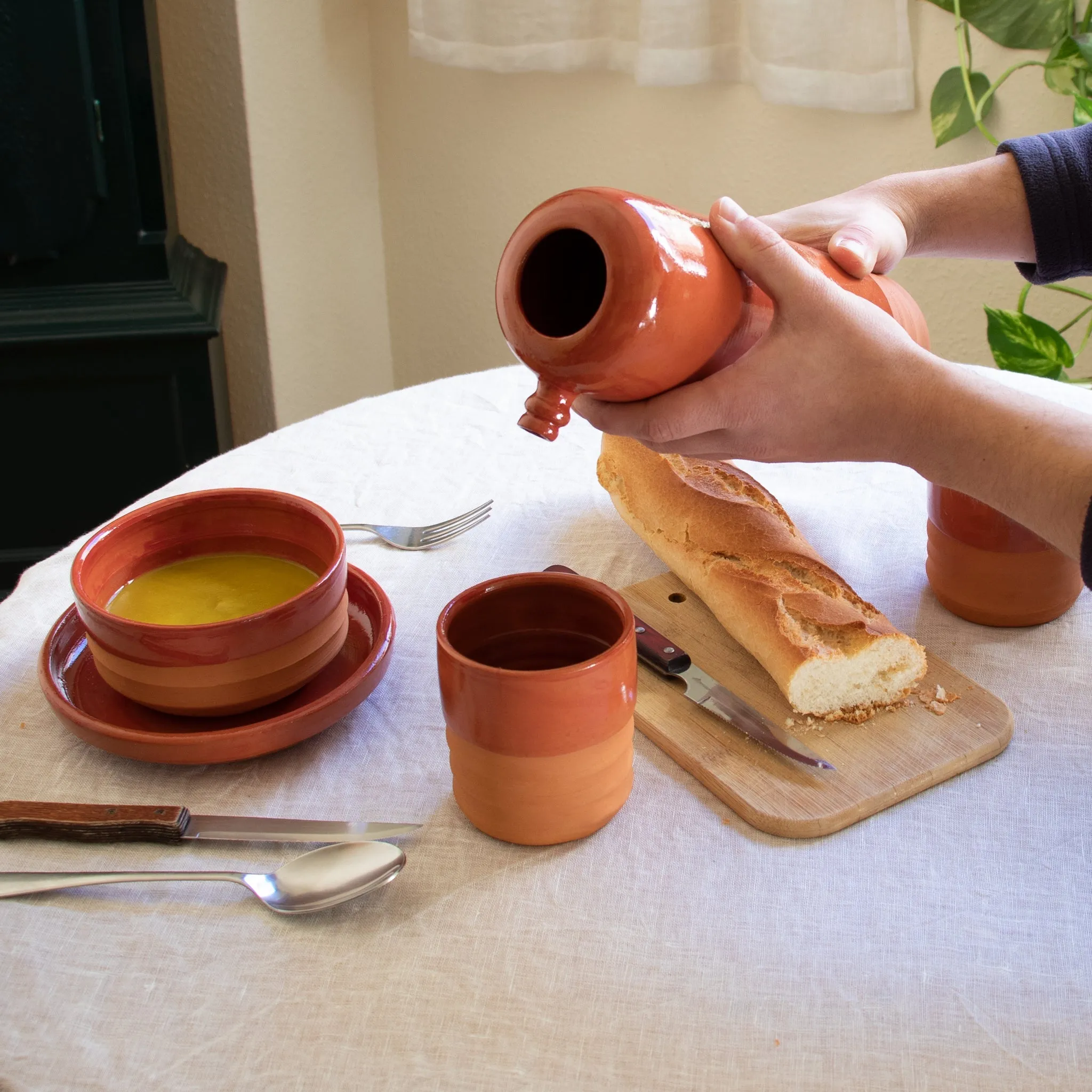 Vaso de barro de colores