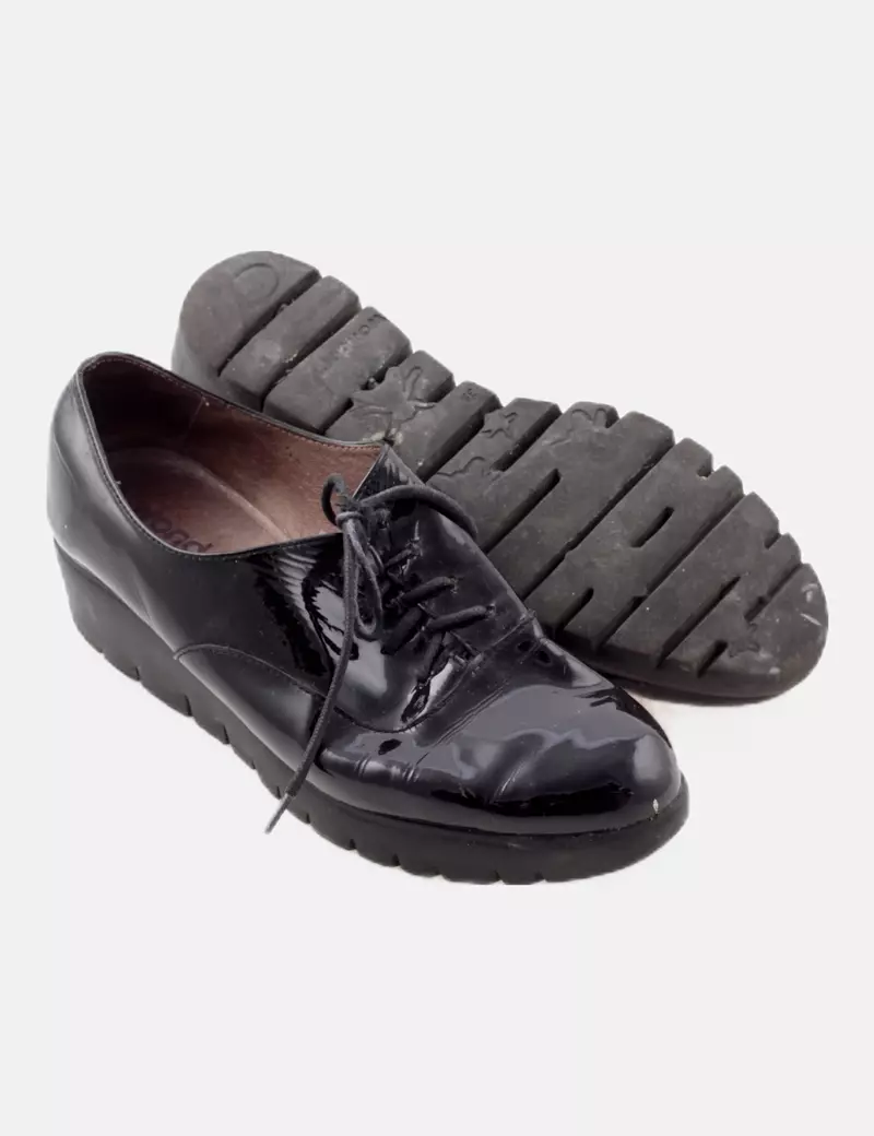 Wonders Zapato negro charol