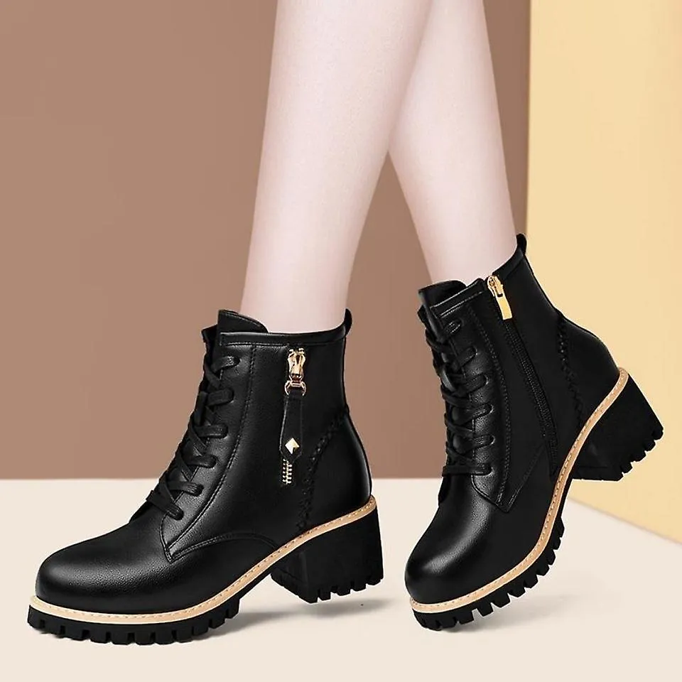 Zapatos de mujer Botas Tobillo Nuevo otoño Viento británico Cuero genuino grueso con piel Botas cortas para damas Tacones de mot